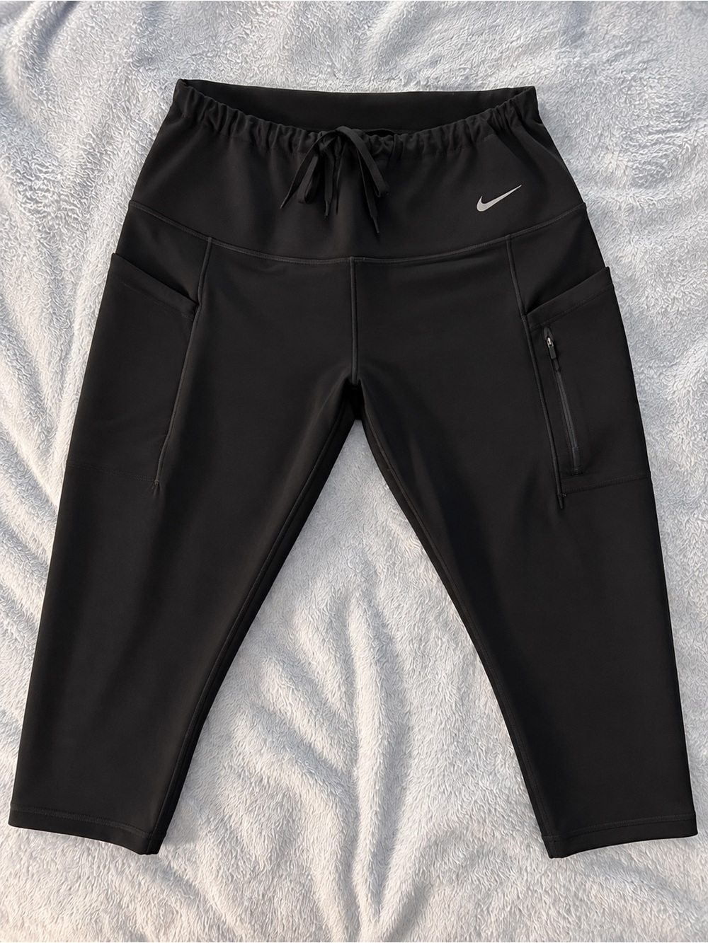 Nike High-Rise Go Firm Black Cropped Leggings NWOT Paid $105